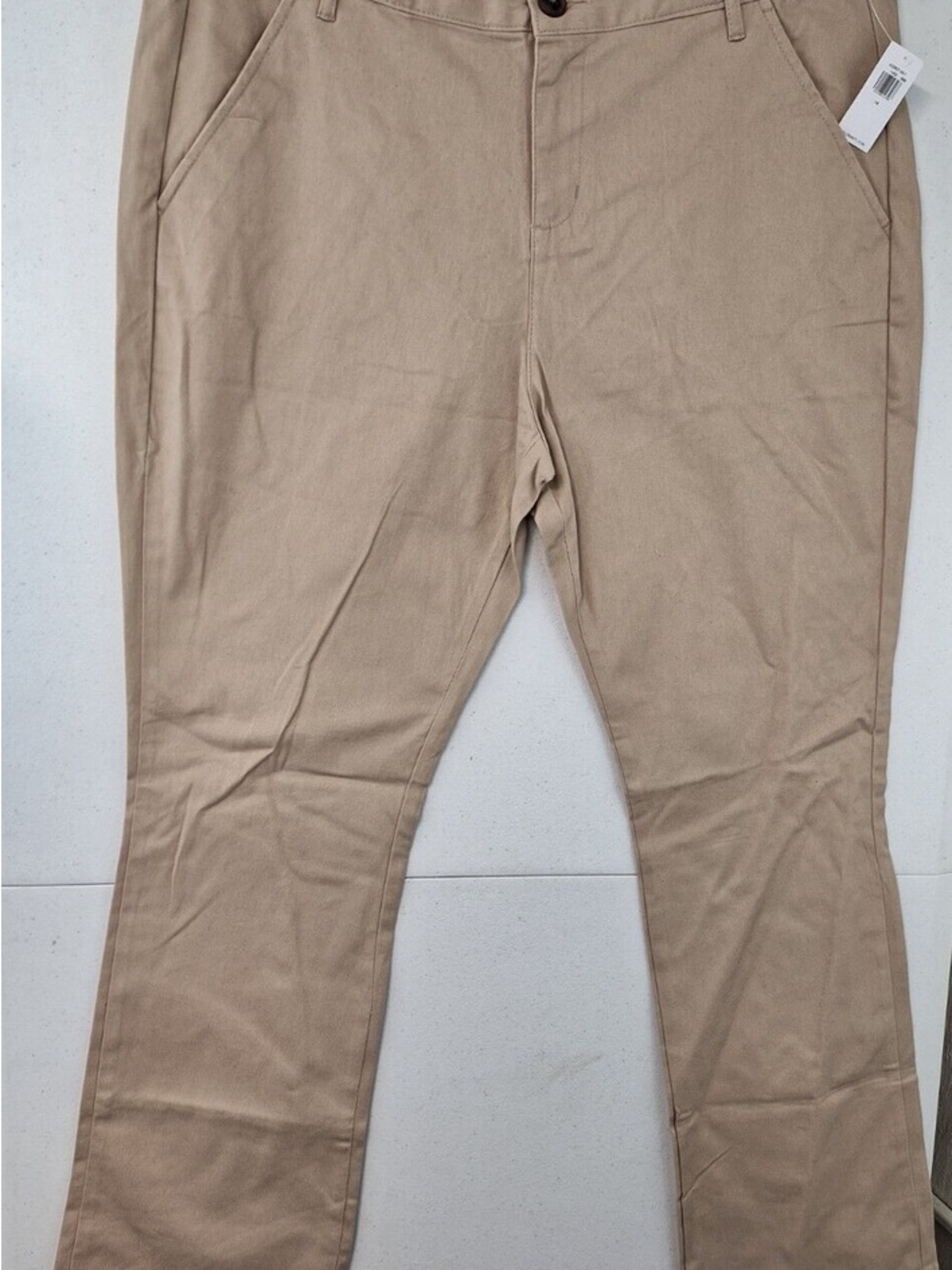 NWT Women's Classic Tan Chino Pants